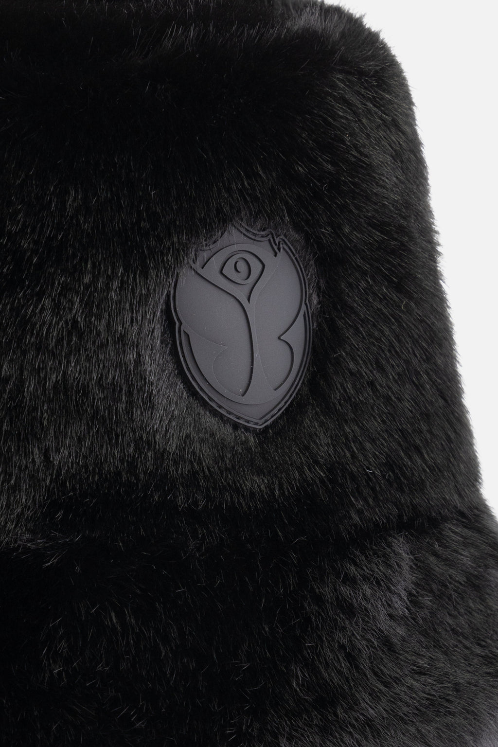 ICON FLUFFY BUCKET HAT BLACK