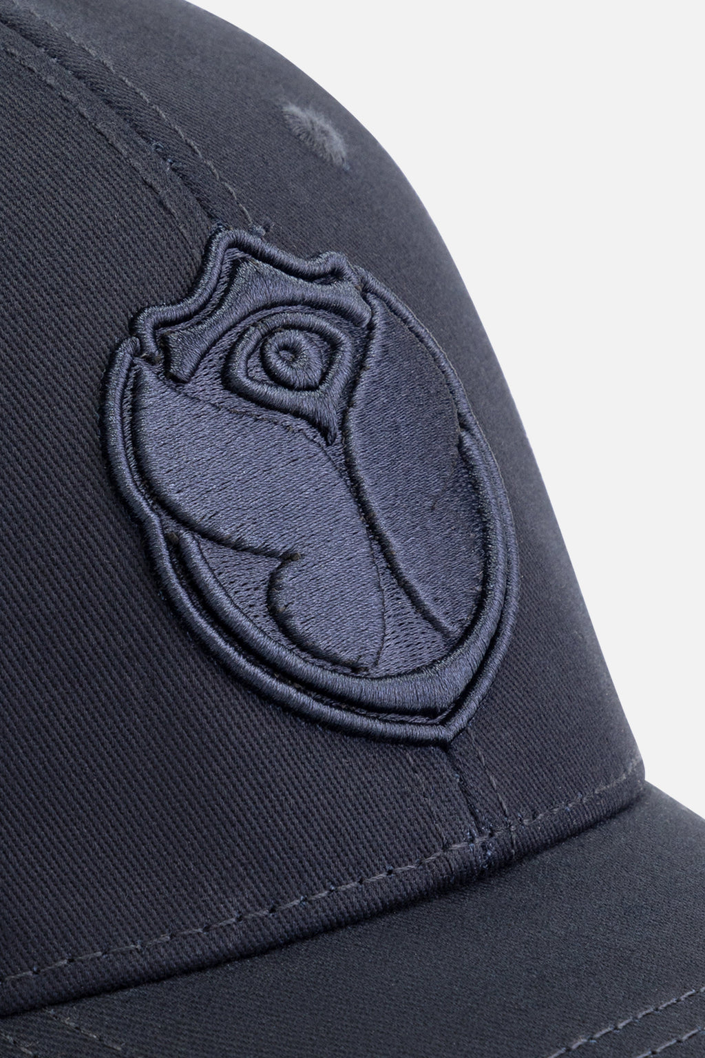 CURVED ICON CAP NAVY 25PCS