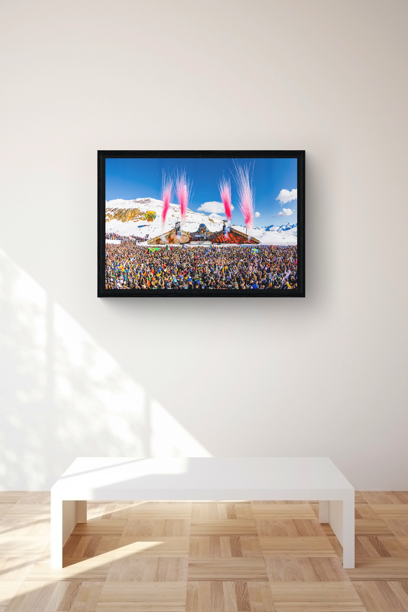 CRYSTAL GARDEN STAGE - BY DAY