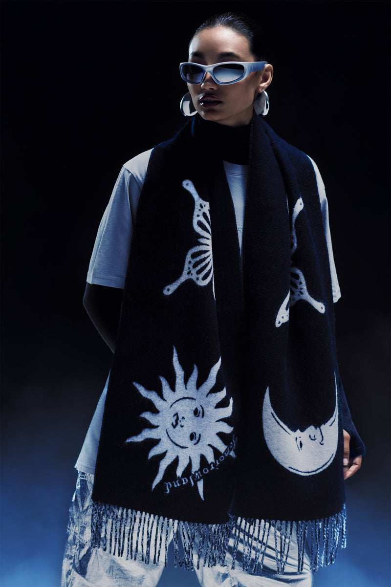 MAGICAL GATHERING SCARF BLACK