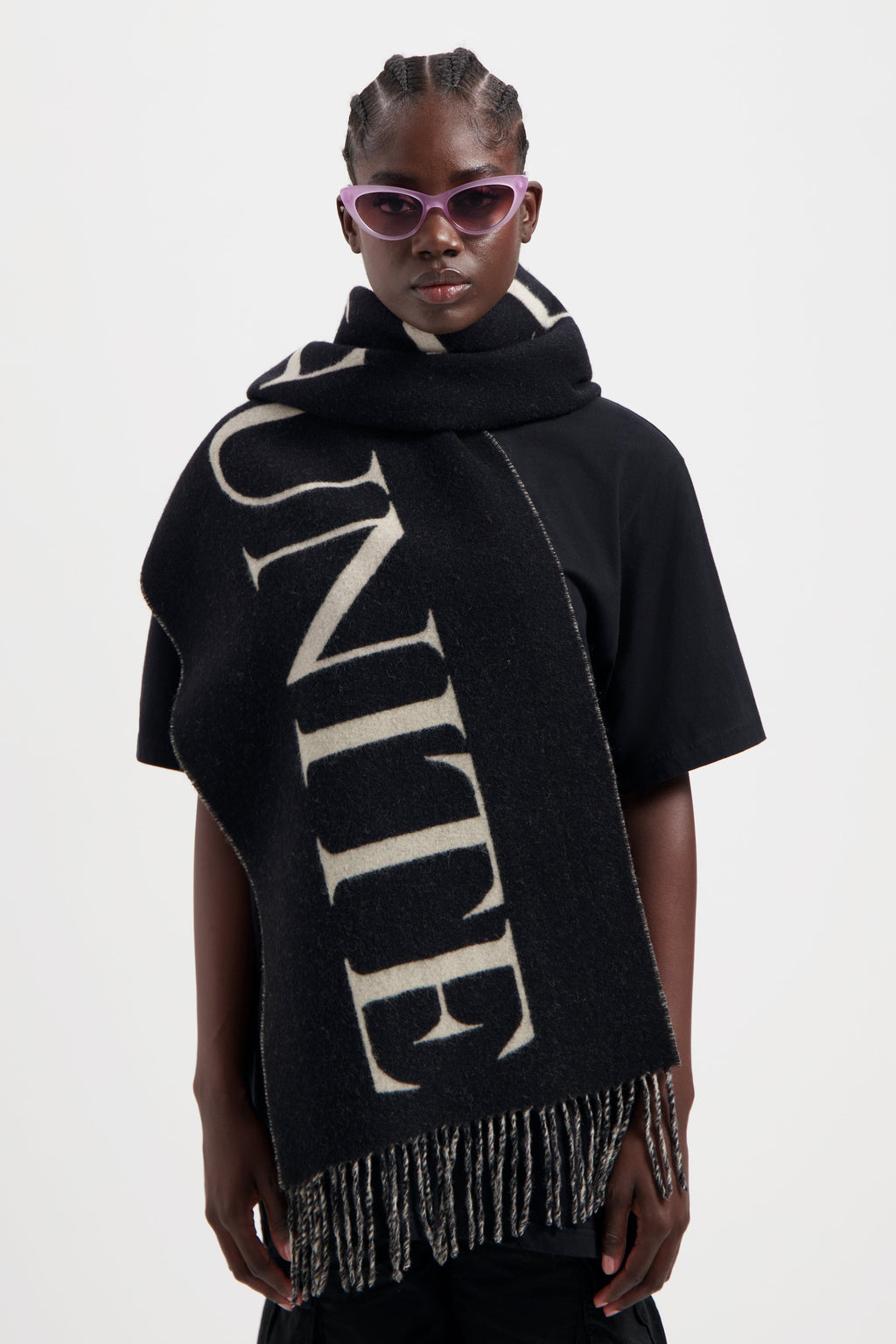 SLOGAN SCARF BLACK