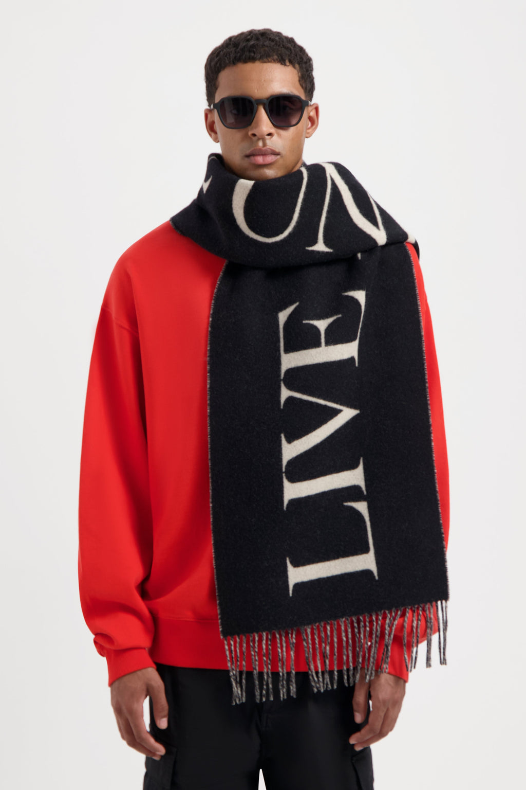 SLOGAN SCARF BLACK